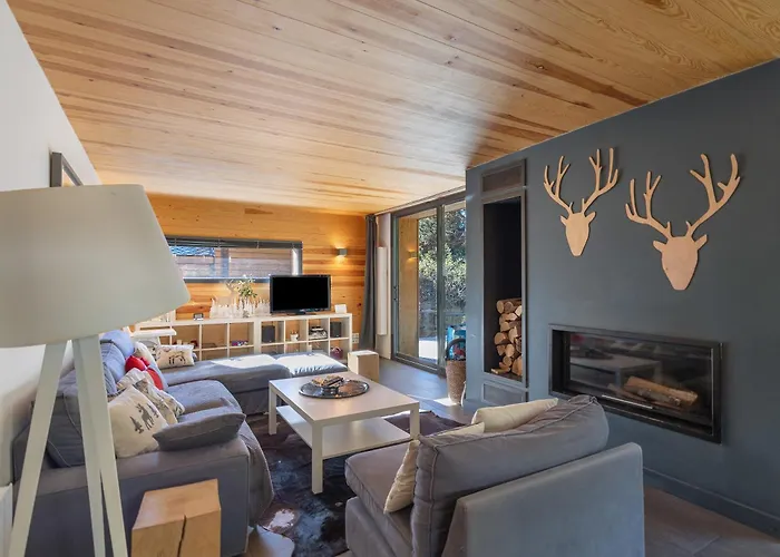 Magnifique Moderne Familial Bolquere Pyrenees 2000